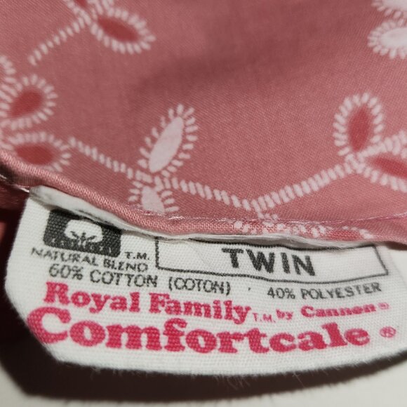 Vintage Twin-Size Flat Sheet Royal Family by Cannon Comfortcale - Picture 5 of 7